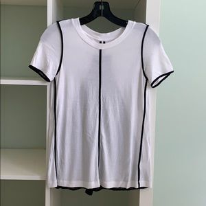 AIKO Top